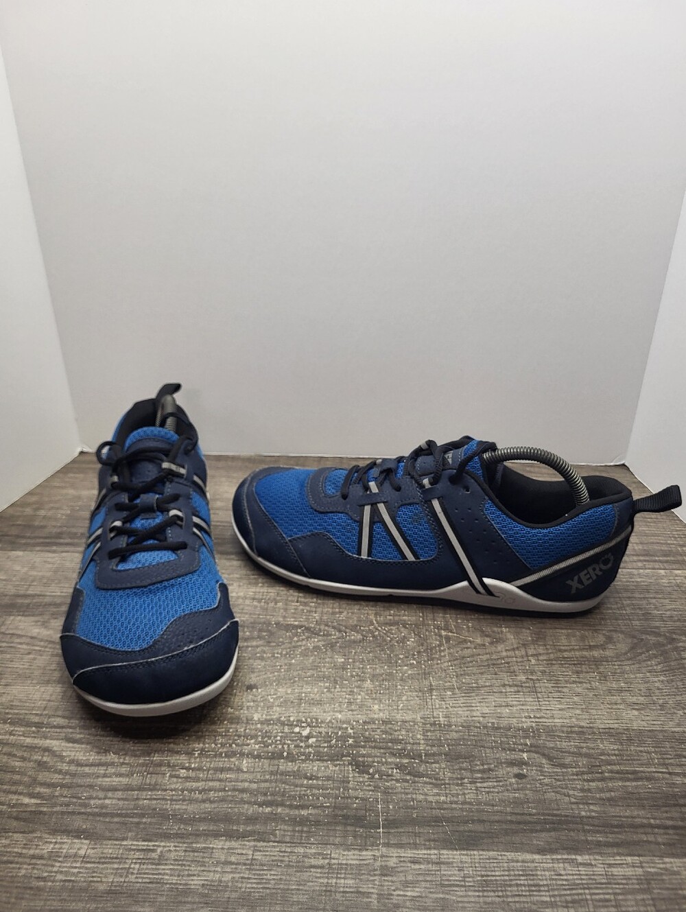 Xero Prio Men’s Size 9 Blue Barefoot Athletic Sneakers Shoes Minimalist